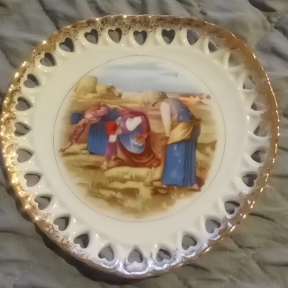 Set of 3 Vintage lattice edge work decorative plates - Picture 5 of 8
